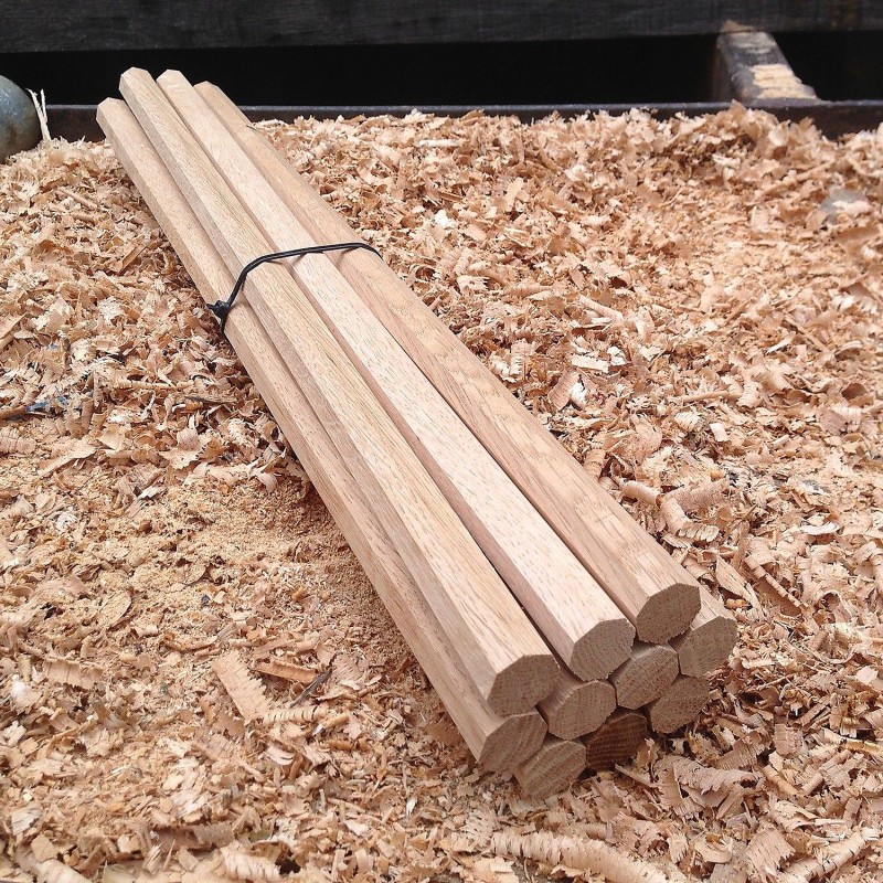 Octagonal Oak Dowels